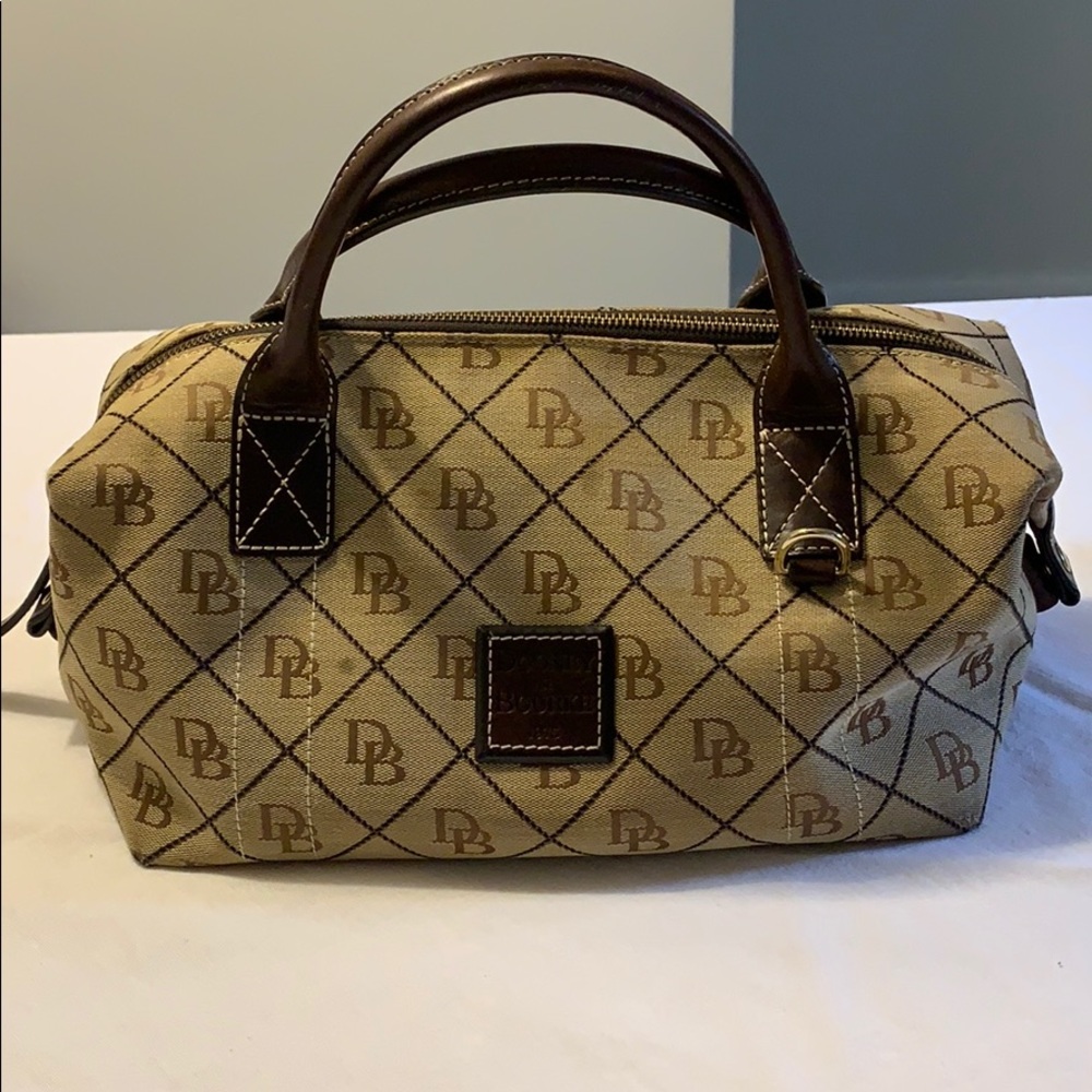 Dooney & Bourke Bag👜